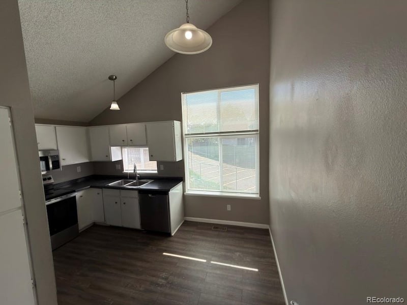3762 S Danube Cir, Aurora, CO 80013