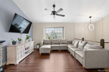 2524 Weyburn Way, Colorado Springs, CO 80922