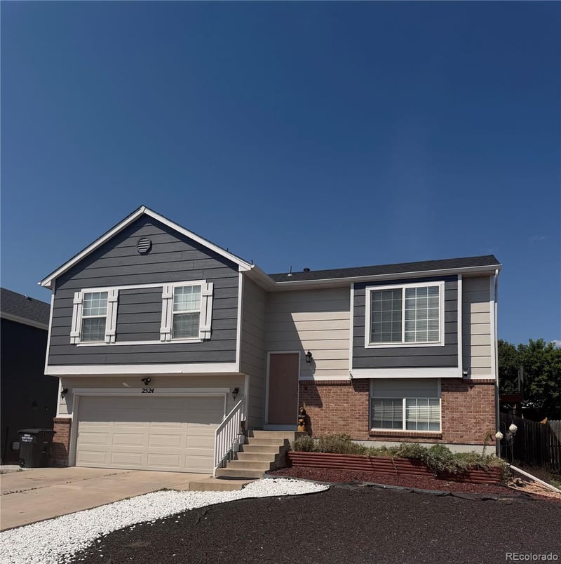 2524 Weyburn Way, Colorado Springs, CO 80922