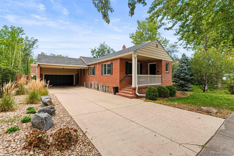 5645 S Crocker St, Littleton, CO 80120