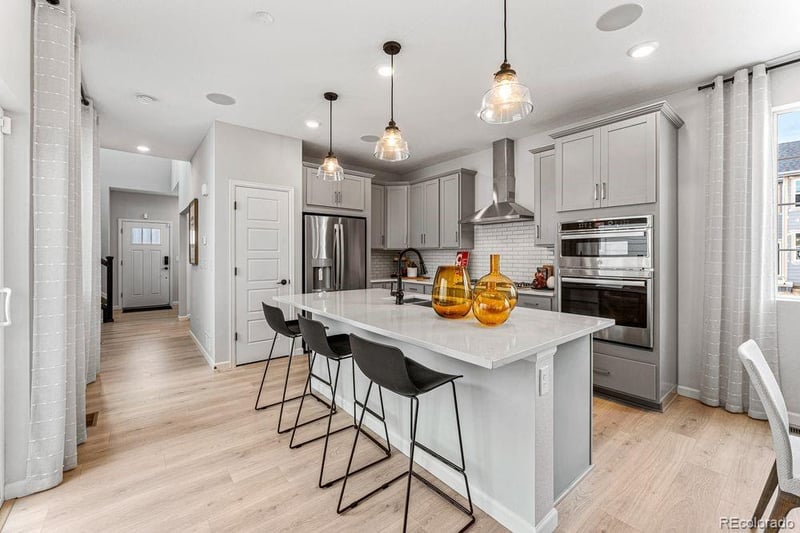 6602 E 148th Dr, Thornton, CO 80602