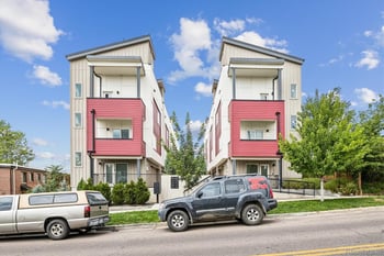 1369 Knox Ct, Denver, CO 80204