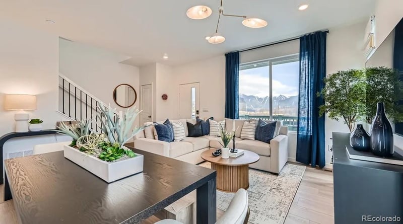 15526 Gilpin Ave, Parker, CO 80134