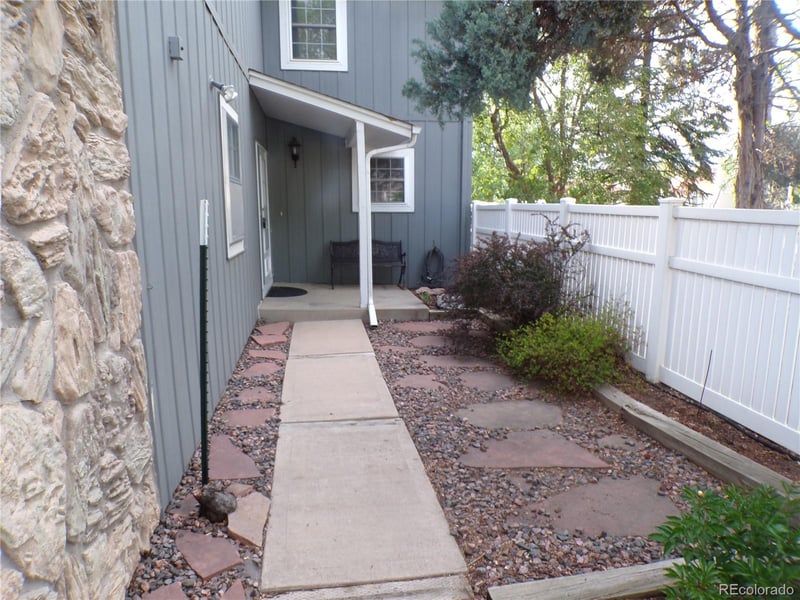 2714 S Xanadu Way, Aurora, CO 80014