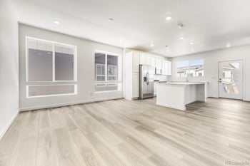 15571 Gilpin Ave, Parker, CO 80134