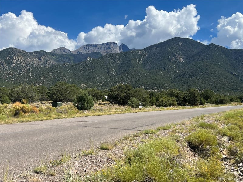 3492 Camino Del Rey, Crestone, CO 81131