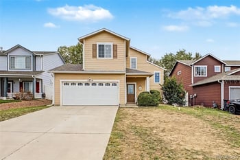 2220 Inspiration Ln, Pueblo, CO 81008