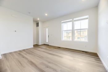 15555 Gilpin Ave, Parker, CO 80134