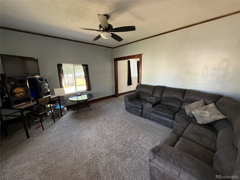 515 Pine St, Sterling, CO 80751