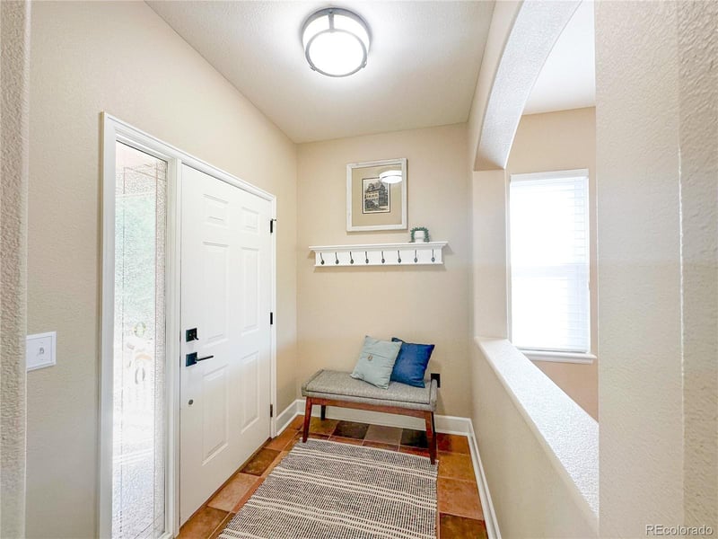 8151 S Algonquian Cir, Aurora, CO 80016