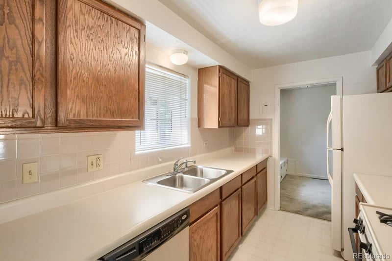 7220 E 4th Ave, Denver, CO 80220