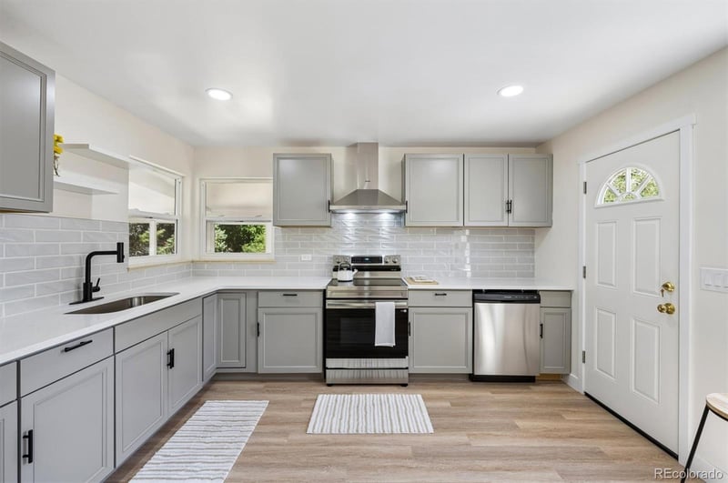 7850 N Raleigh St, Westminster, CO 80030