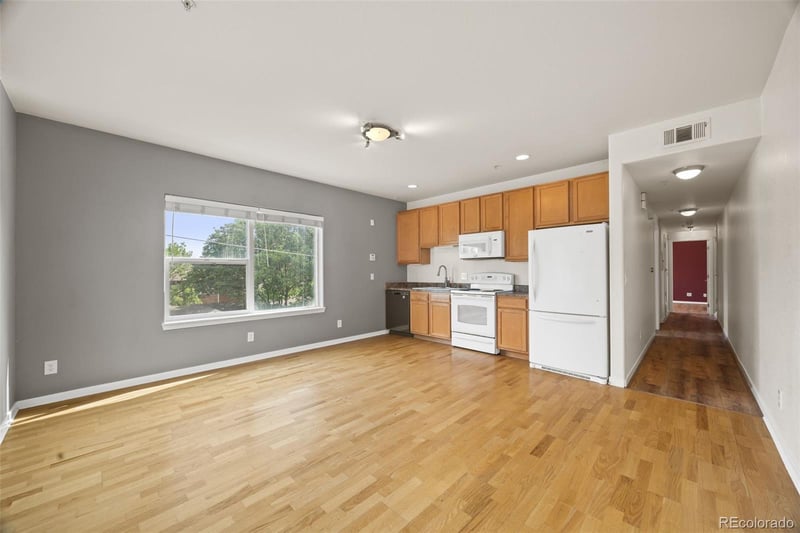 2389 S High St #5, Denver, CO 80210