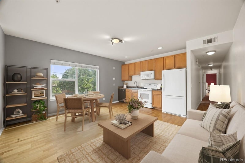2389 S High St #5, Denver, CO 80210