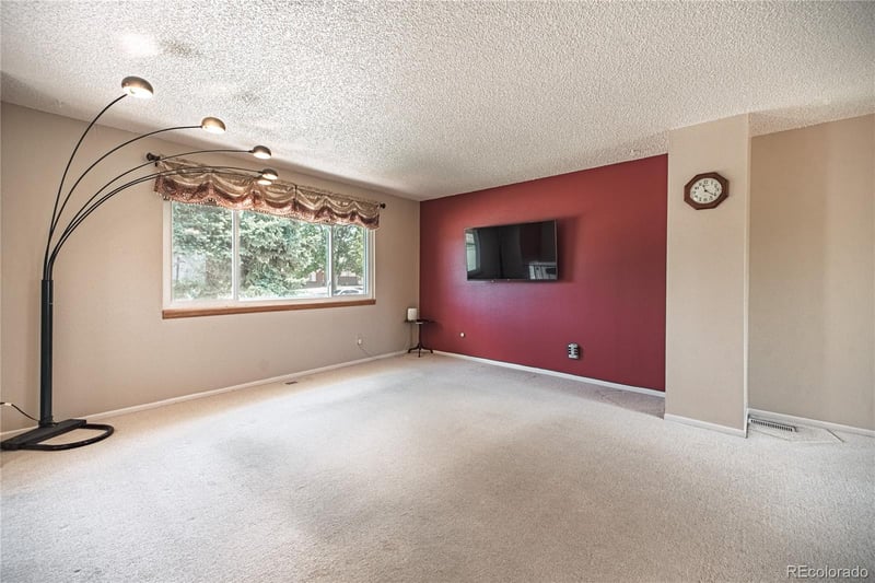 1340 Kachina Dr, Colorado Springs, CO 80915