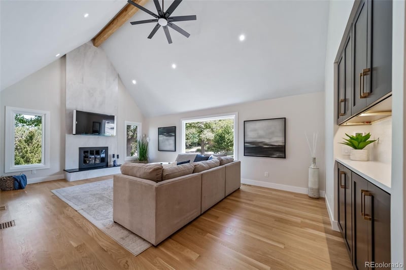 22 N Ranch Rd, Littleton, CO 80127
