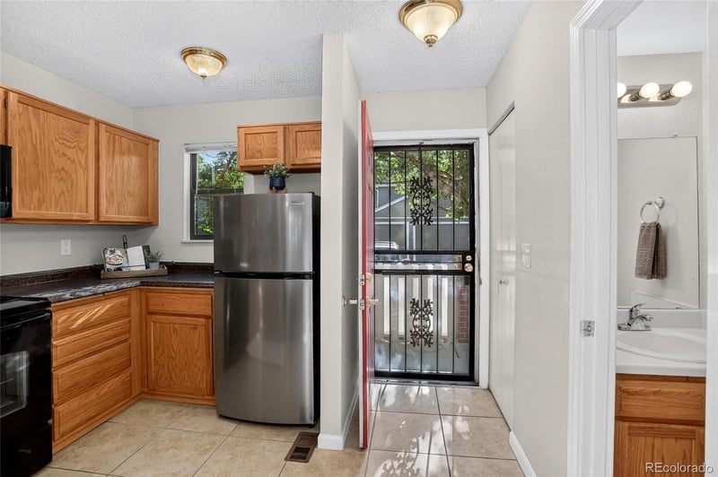7474 E Arkansas Ave #18-02, Denver, CO 80231