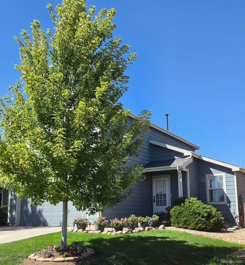 16451 E Phillips Dr, Englewood, CO 80112