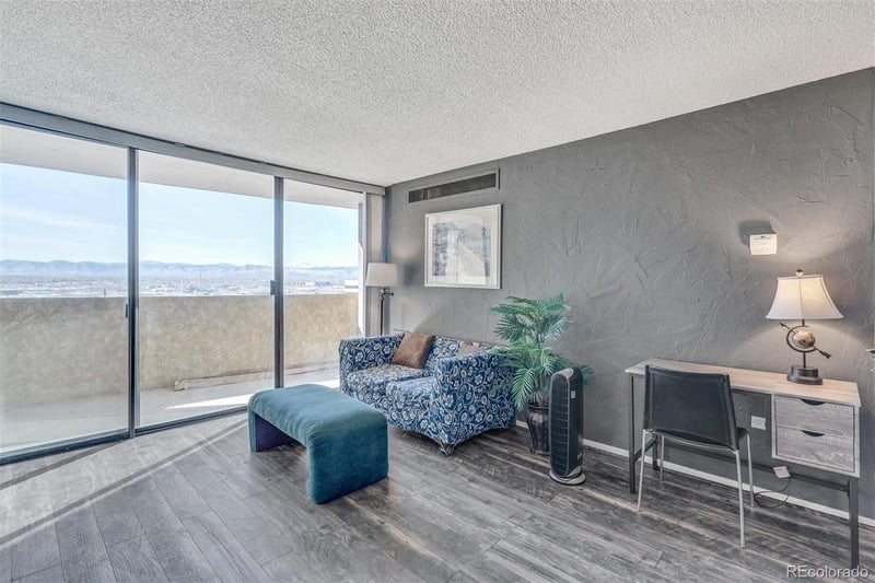 1020 15th St #19M, Denver, CO 80202