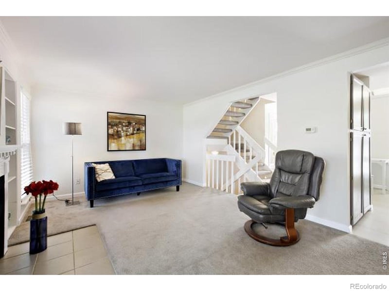 942 Reynolds Farm Ln #B, Longmont, CO 80503