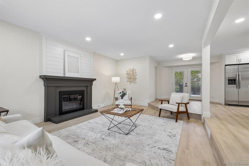 7570 S Reed Ct, Littleton, CO 80128