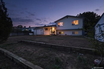 1110 S Salida Way, Aurora, CO 80017