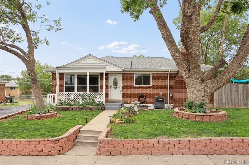 1922 Graves Ct, Northglenn, CO 80233
