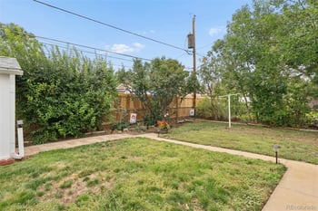 1922 Graves Ct, Northglenn, CO 80233