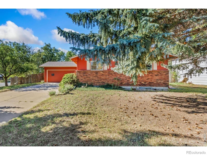 2901 Greentree Cir, Fort Collins, CO 80521