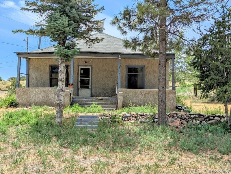 505 W 10th St, Walsenburg, CO 81089