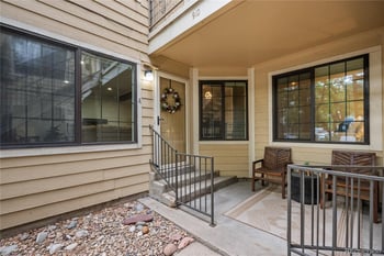 910 S Dahlia St #A, Denver, CO 80246