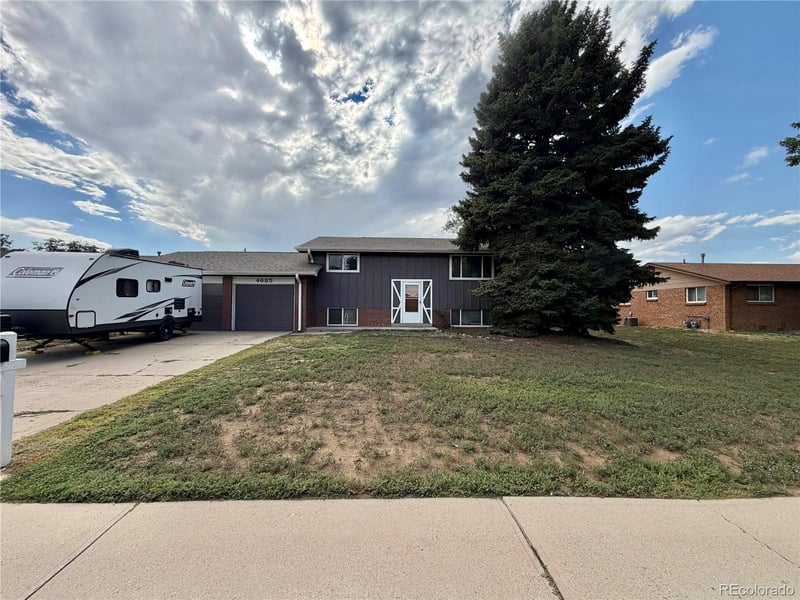 4685 Holland St, Wheat Ridge, CO 80033