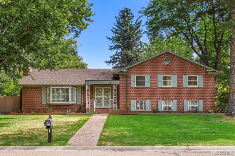 29 Briarwood Pl, Colorado Springs, CO 80906