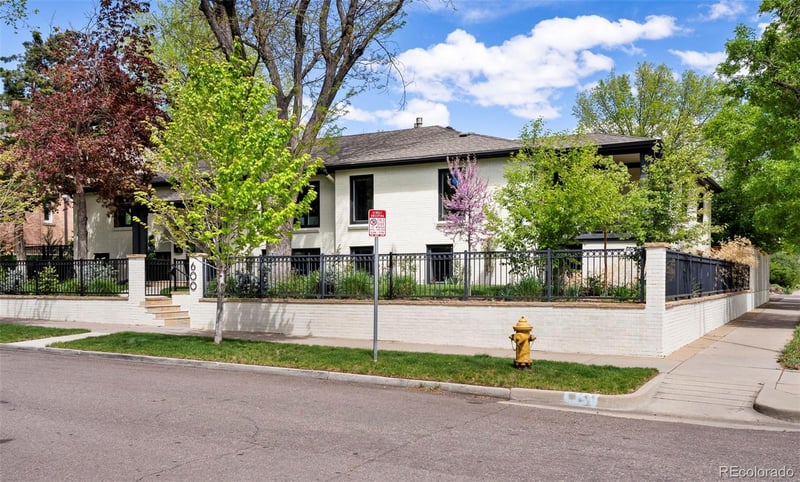 600 N High St, Denver, CO 80218