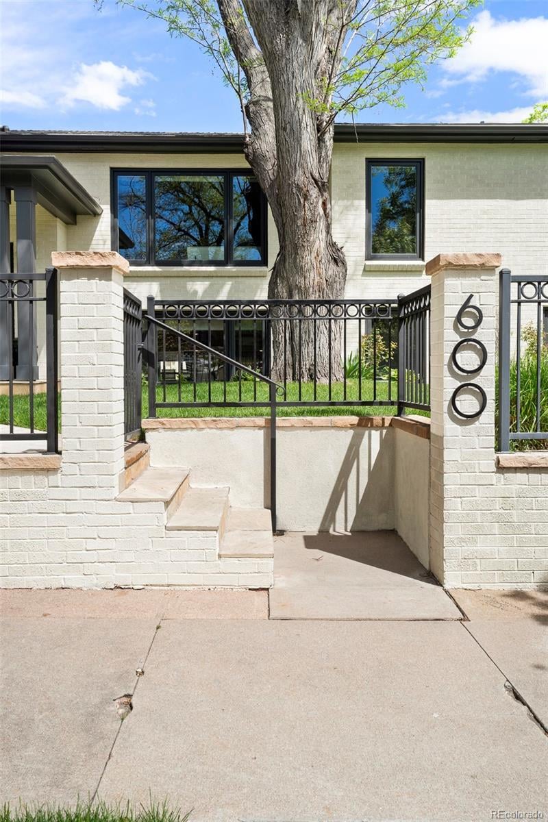 600 N High St, Denver, CO 80218