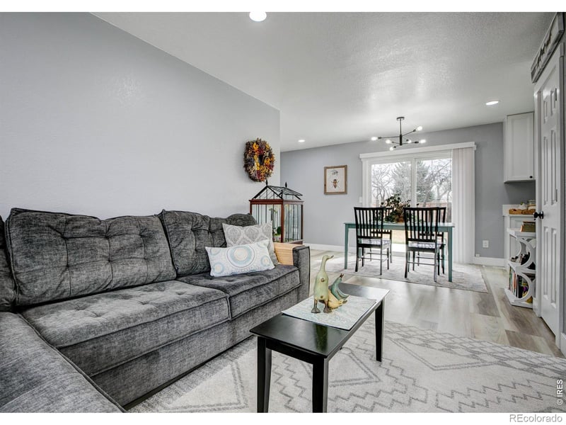 926 White Elm Dr, Loveland, CO 80538