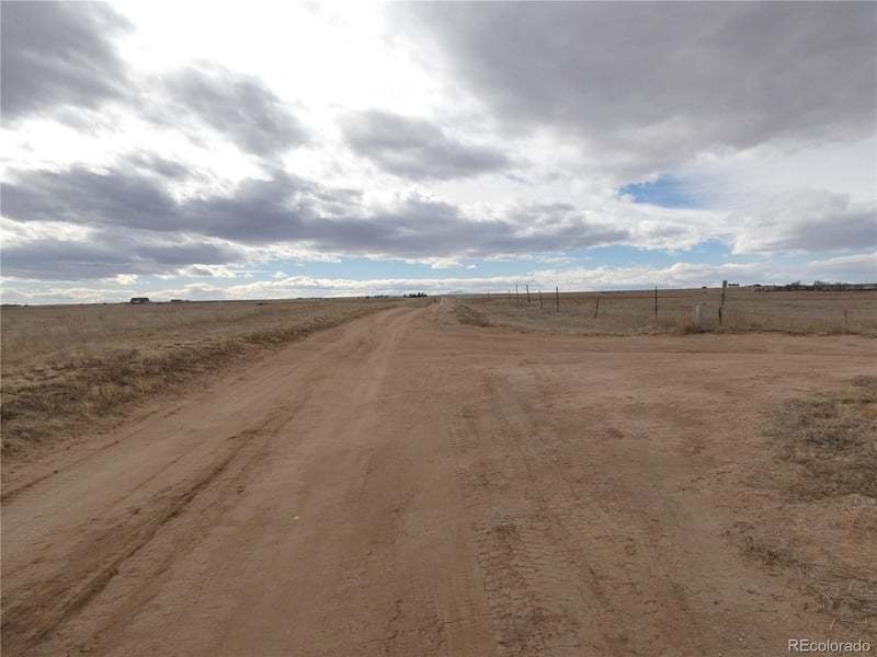 S Harding Rd, Yoder, CO 80864