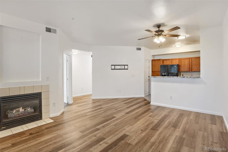 8707 E Florida Ave #1011, Denver, CO 80247