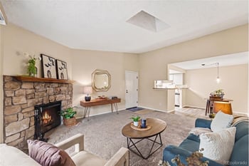 8225 E Fairmount Dr #9-201, Denver, CO 80247