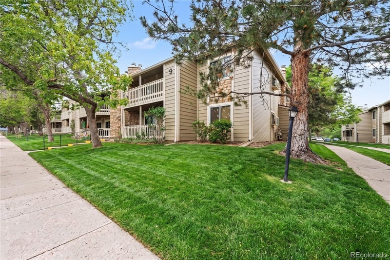 8225 E Fairmount Dr #9-201, Denver, CO 80247