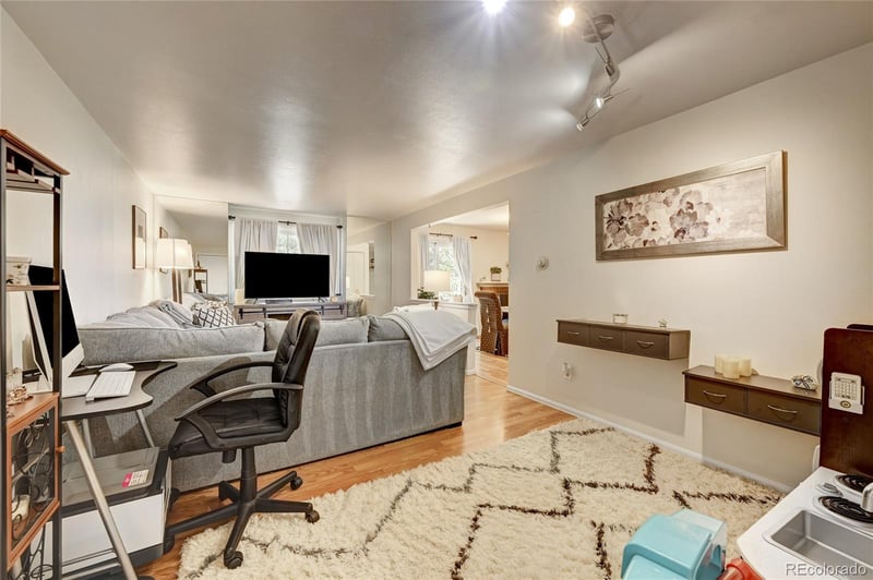 2939 S Lansing Way, Aurora, CO 80014