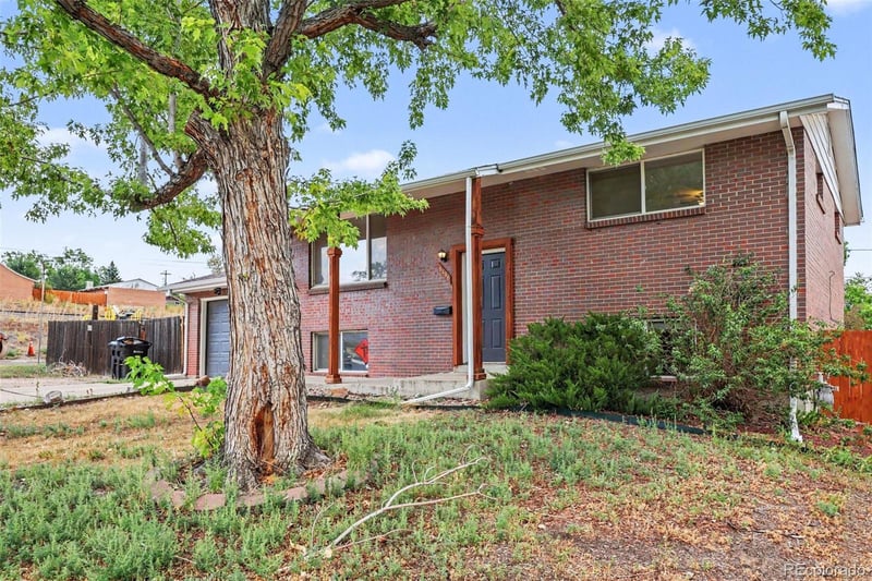 6196 Ammons St, Arvada, CO 80004