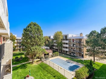 384 S Ironton St #401, Aurora, CO 80012