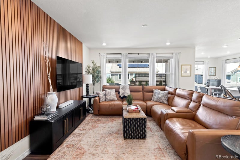 16263 Mount Mestas Way, Broomfield, CO 80023
