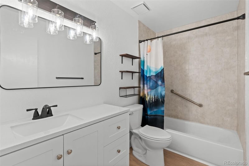 37 Evergreen St, Broomfield, CO 80020