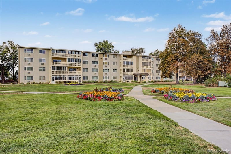 9335 E Center Ave #9B, Denver, CO 80247