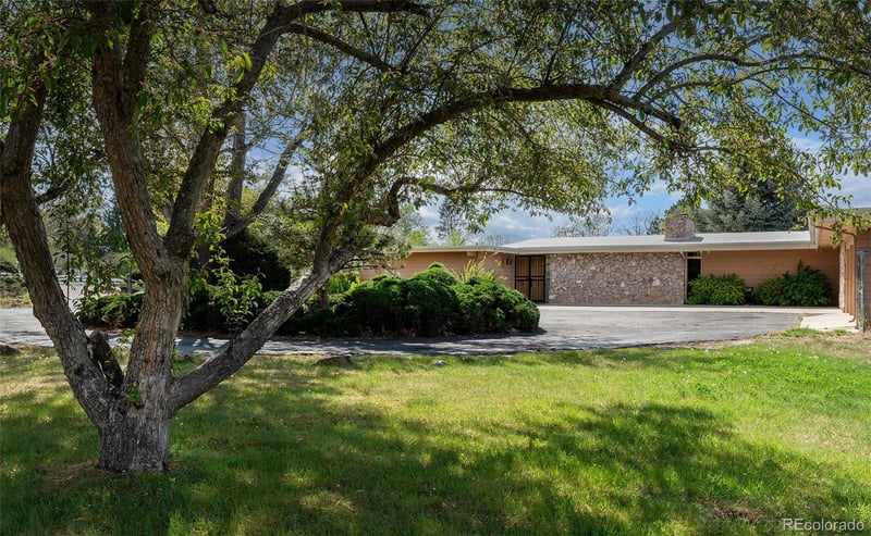 1 Middle Rd, Cherry Hills Village, CO 80113