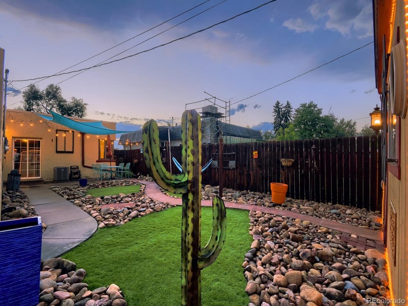 1300 Syracuse St, Denver, CO 80220