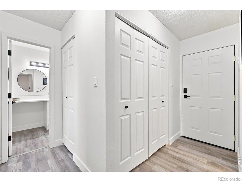 50 E Highline Cir #102, Centennial, CO 80122