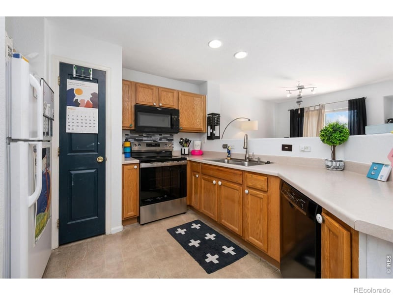 1656 Oak Creek Dr, Loveland, CO 80538